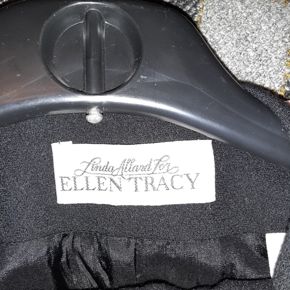 Ellen Tracy Ladies Suit Jacket and Pants size 12p - Picture 3 of 5